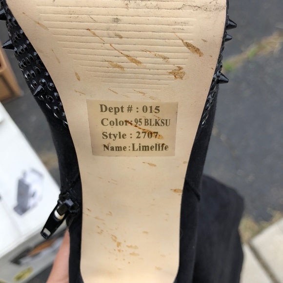 Wild Pair size 5 knee high platform boots. - Picture 2 of 2